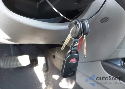 2010 Hyundai Elantra Gls from USA, damaged, VIN KMHDU4AD2AU842763